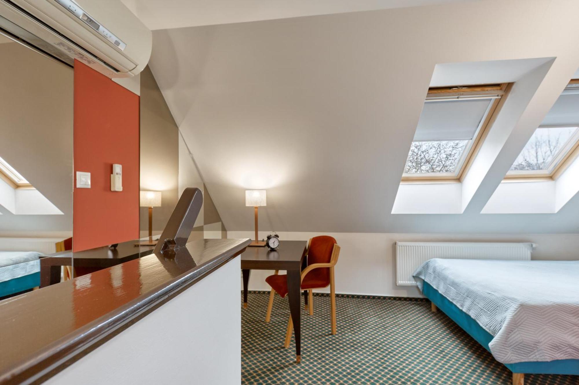 Excellent Apartments In Spa City Center 5 Min Walk From The Colonnade Karlovy Vary Esterno foto