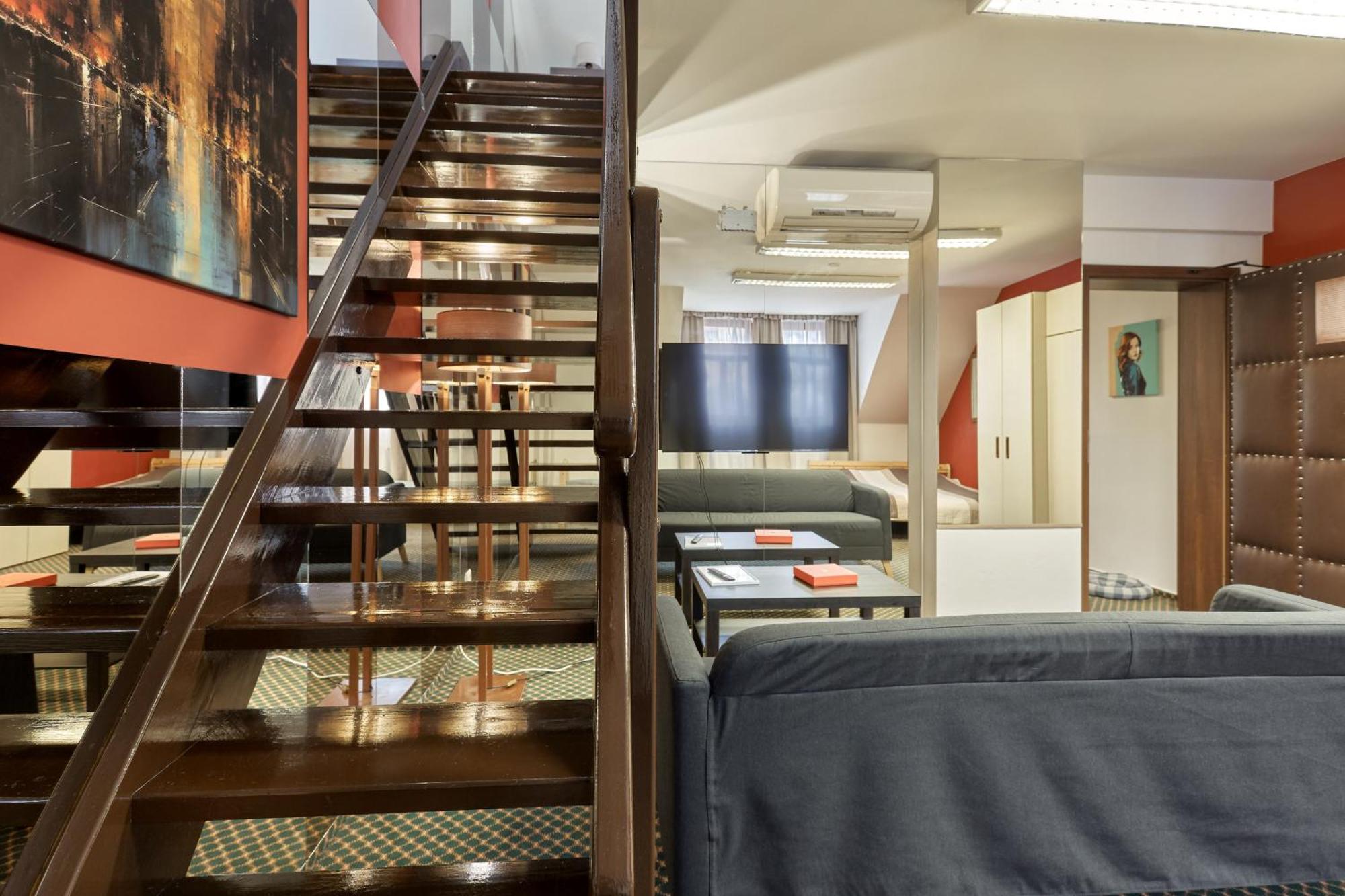 Excellent Apartments In Spa City Center 5 Min Walk From The Colonnade Karlovy Vary Esterno foto